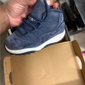 Jordan retro 11s size 7c